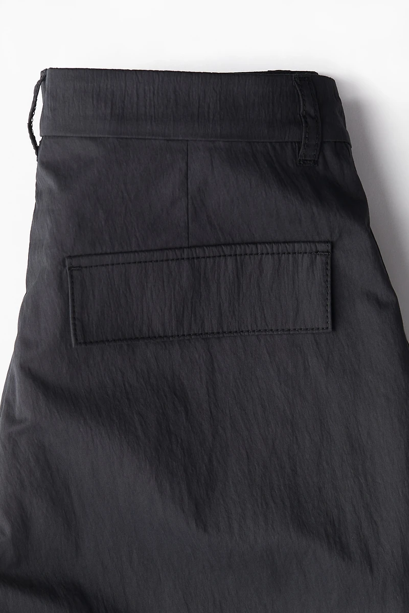 Tailored Crêpe Pants