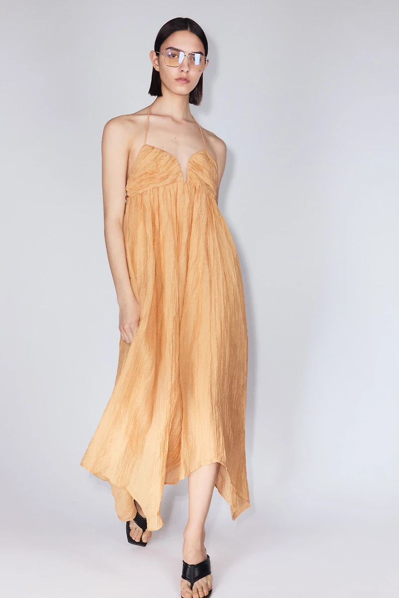 Sweetheart-Neck Halterneck Dress