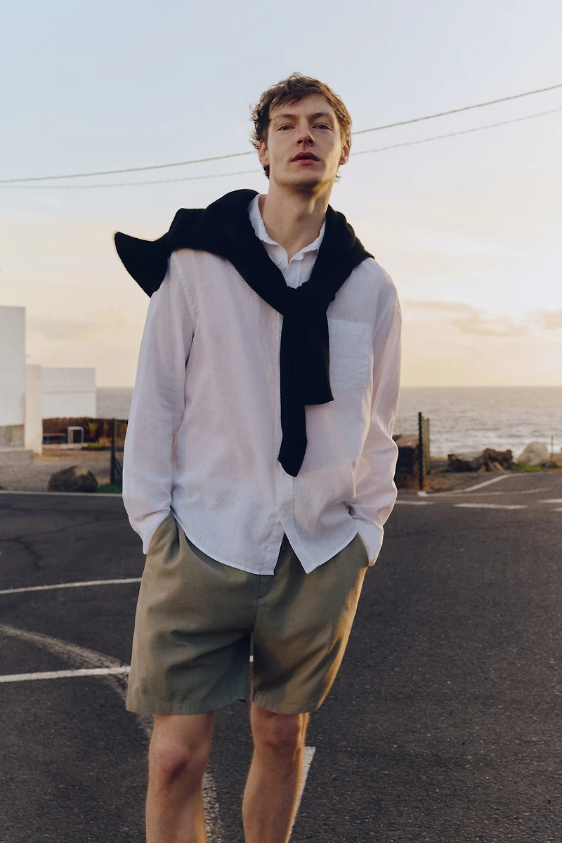 Regular Fit Linen-Blend Shorts