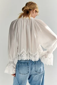 Blouse avec dentelle