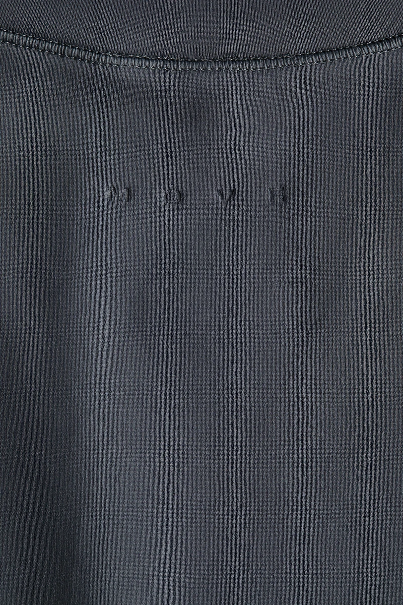 Seamless Slim-Fit Sports T-Shirt with DryMove™