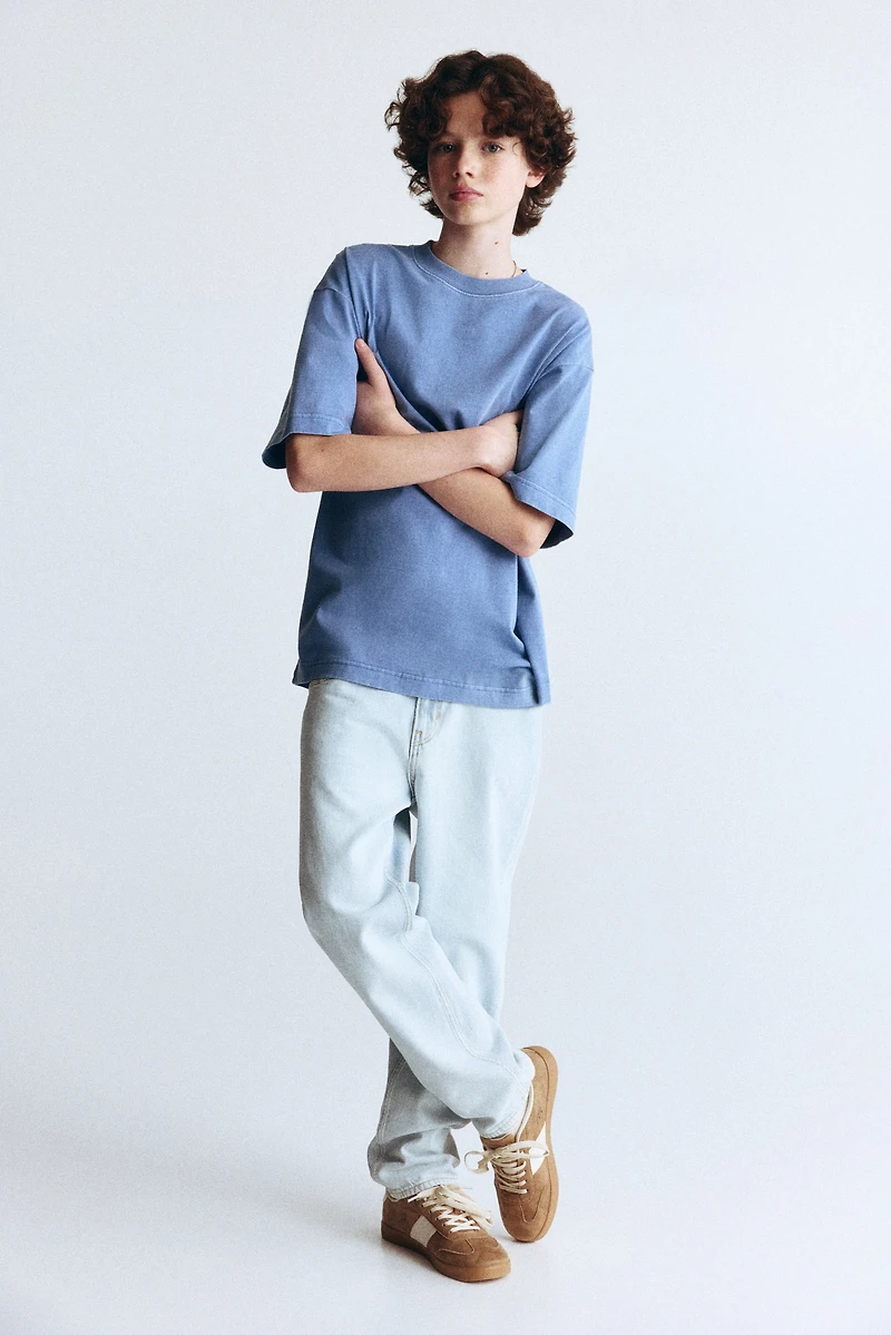 Relaxed Tapered Fit Jeans