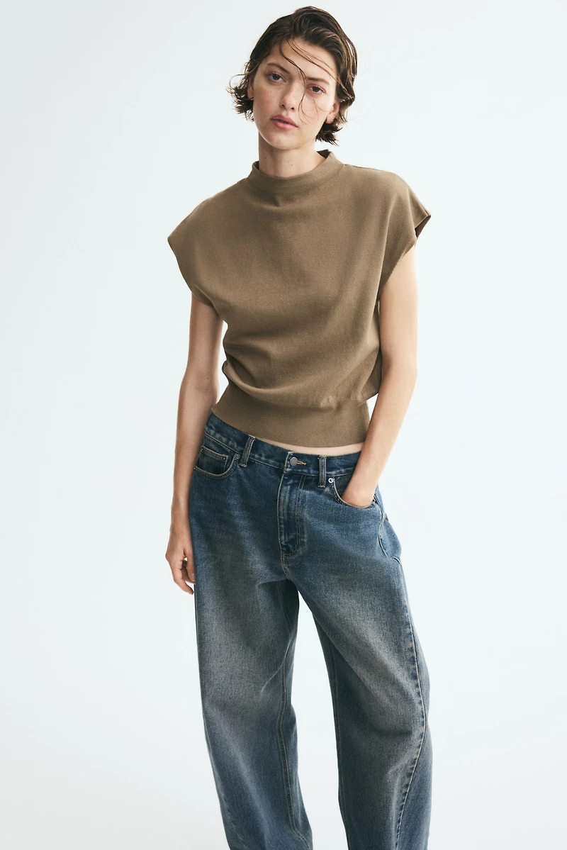Cap-Sleeved Fine-Knit Top