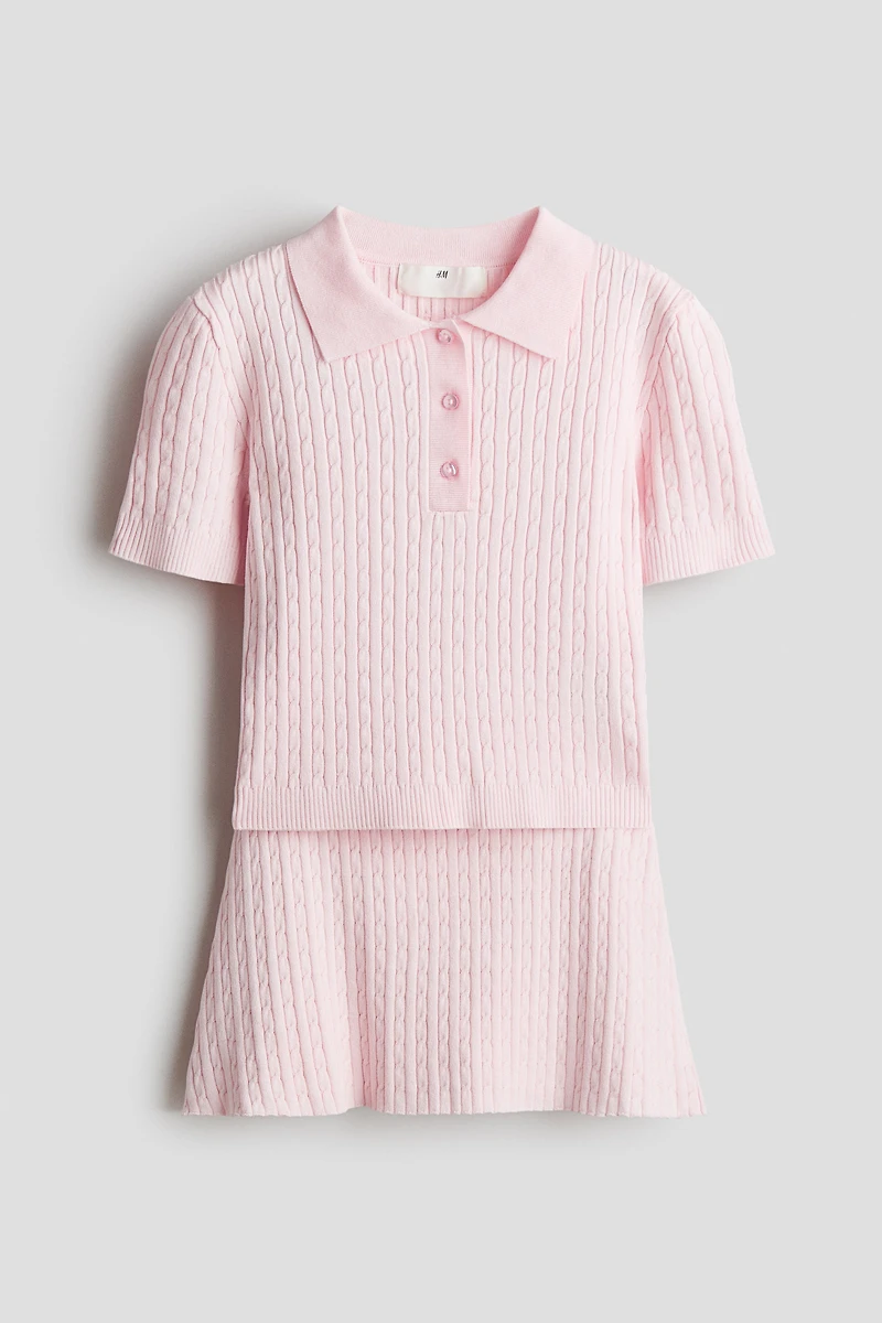 2-Piece Cable-Knit Set
