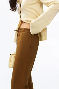 Wide-cut Pull-on Pants