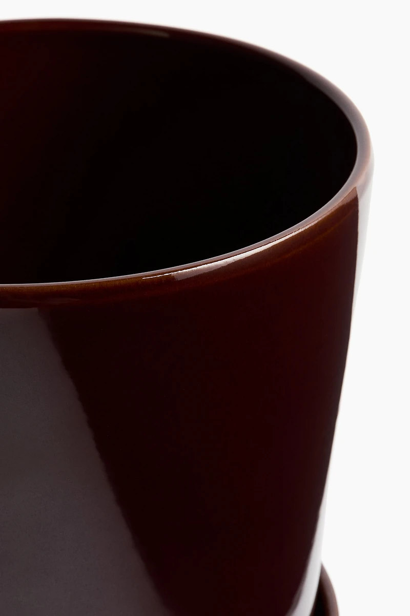 Large Plant Pot and Saucer