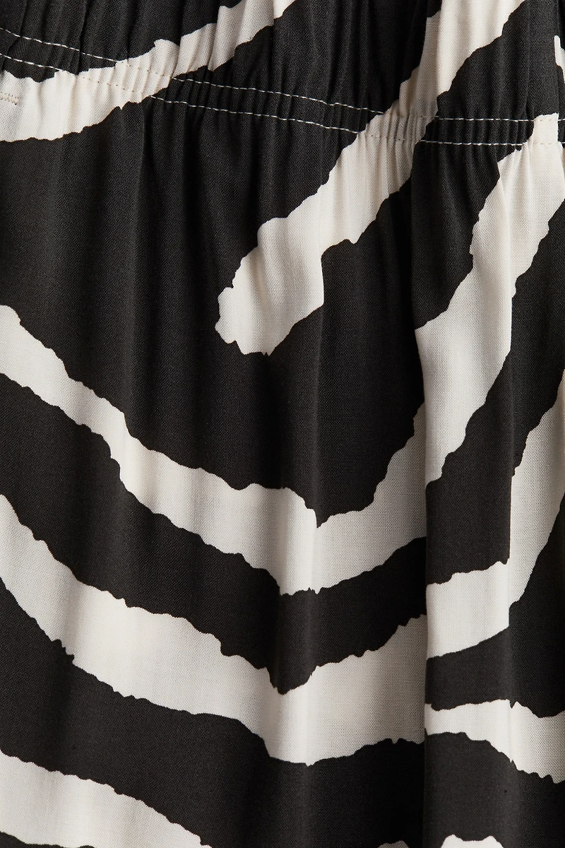 Crop Pull-on Pants