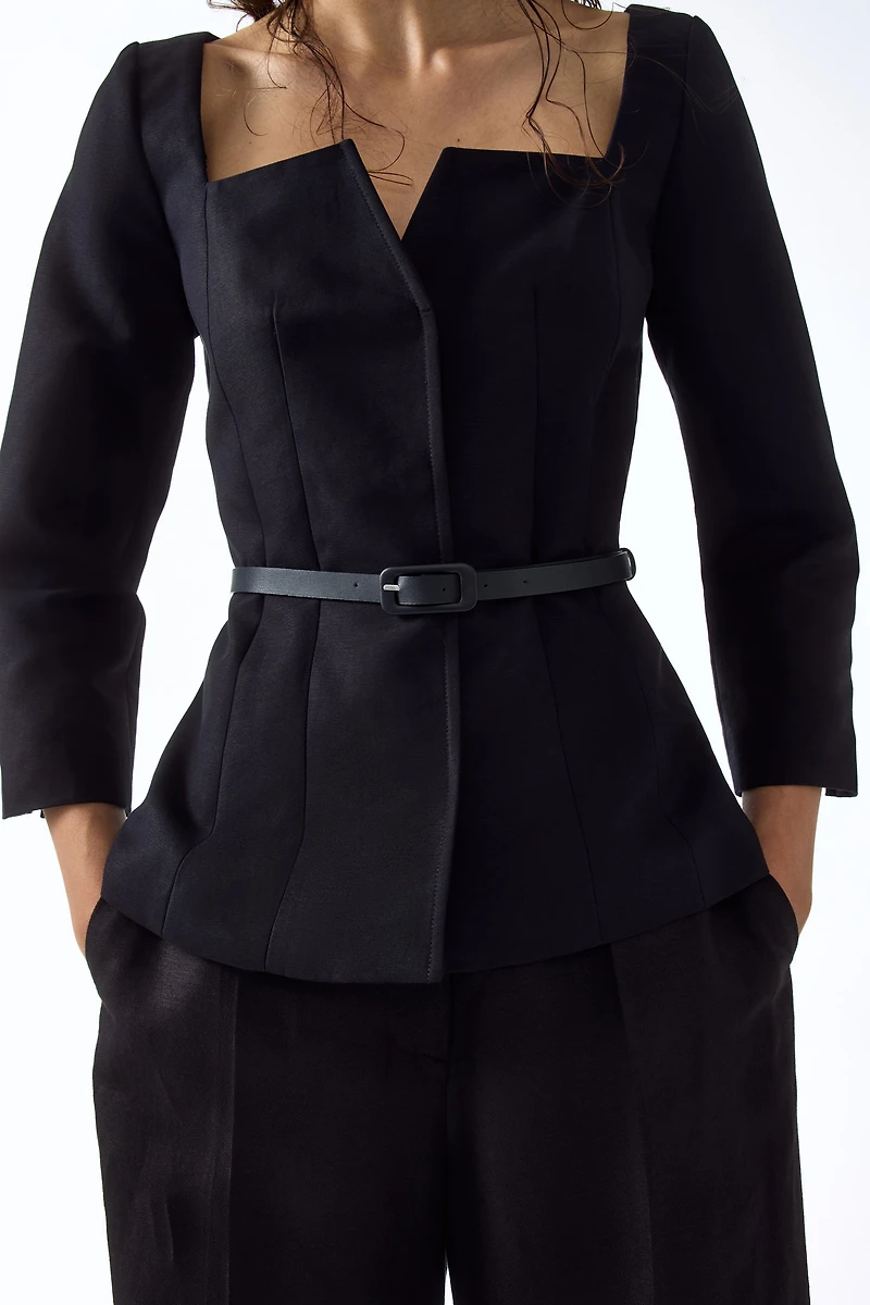 Veston en coton avec encolure carrée