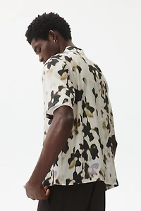 Chemise Regular Fit à motif avec col cubain