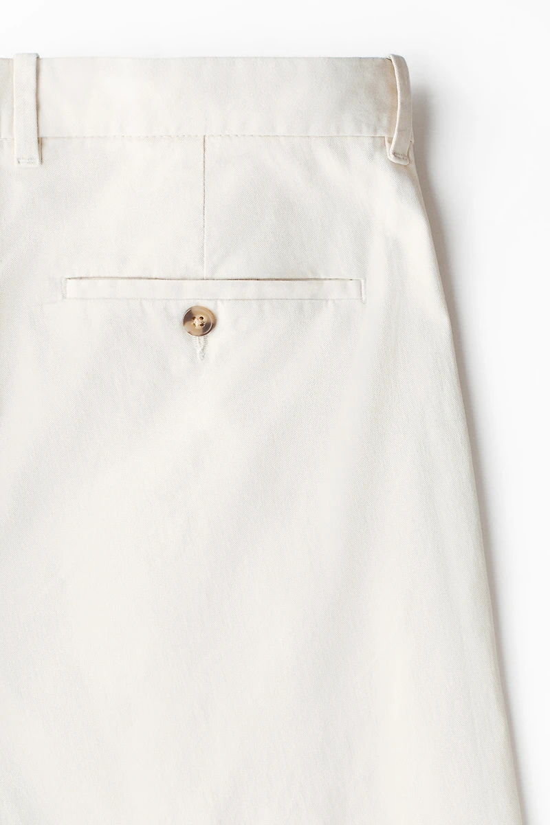 Pantalon de coutil près du corps en coton