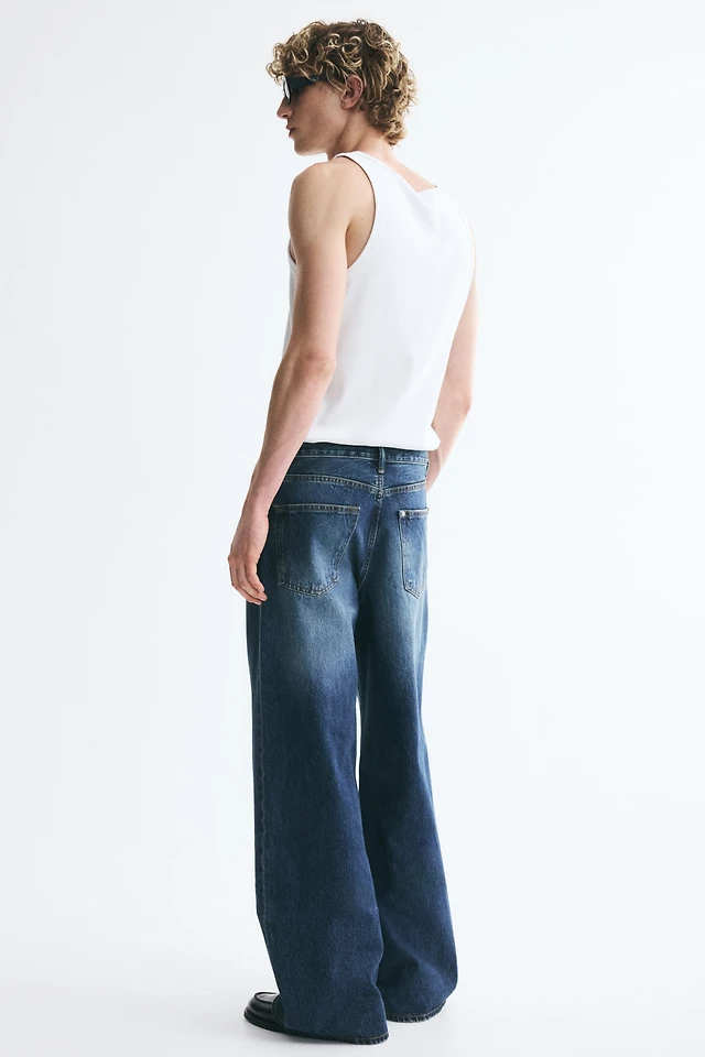 Wide-Leg Jeans