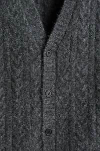 Loose-Fit Cable-Knit Sweater Vest