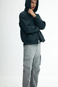 Pantalon cargo coupe classique en nylon