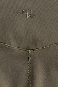 Sports Hot Pants with DryMove™