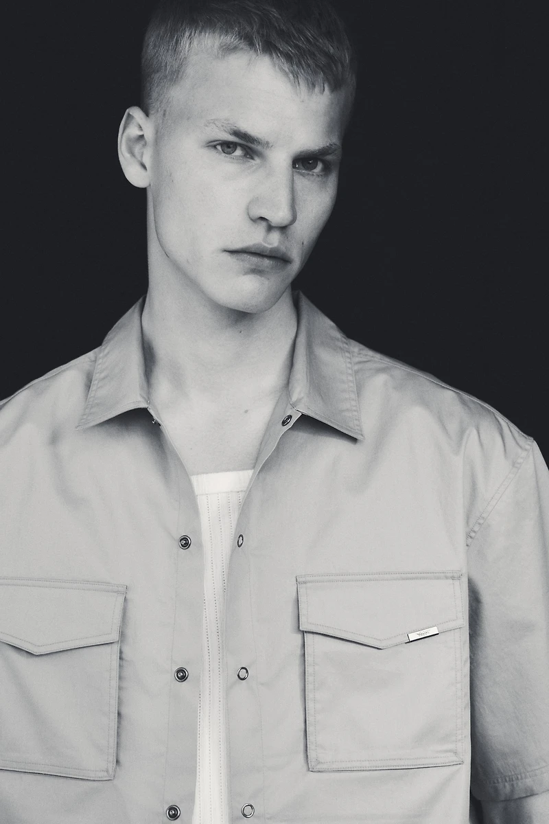 Loose-Fit Short-Sleeved Utility Shirt