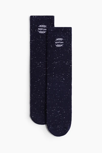 Motif-Detail Socks