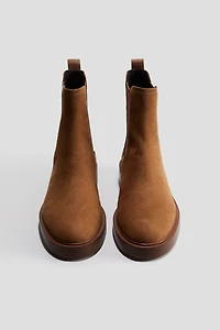 Chelsea Boots
