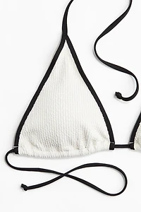 Haut de maillot triangulaire coussiné