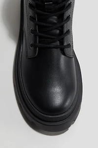 Bottines à lacets semelles épaisses