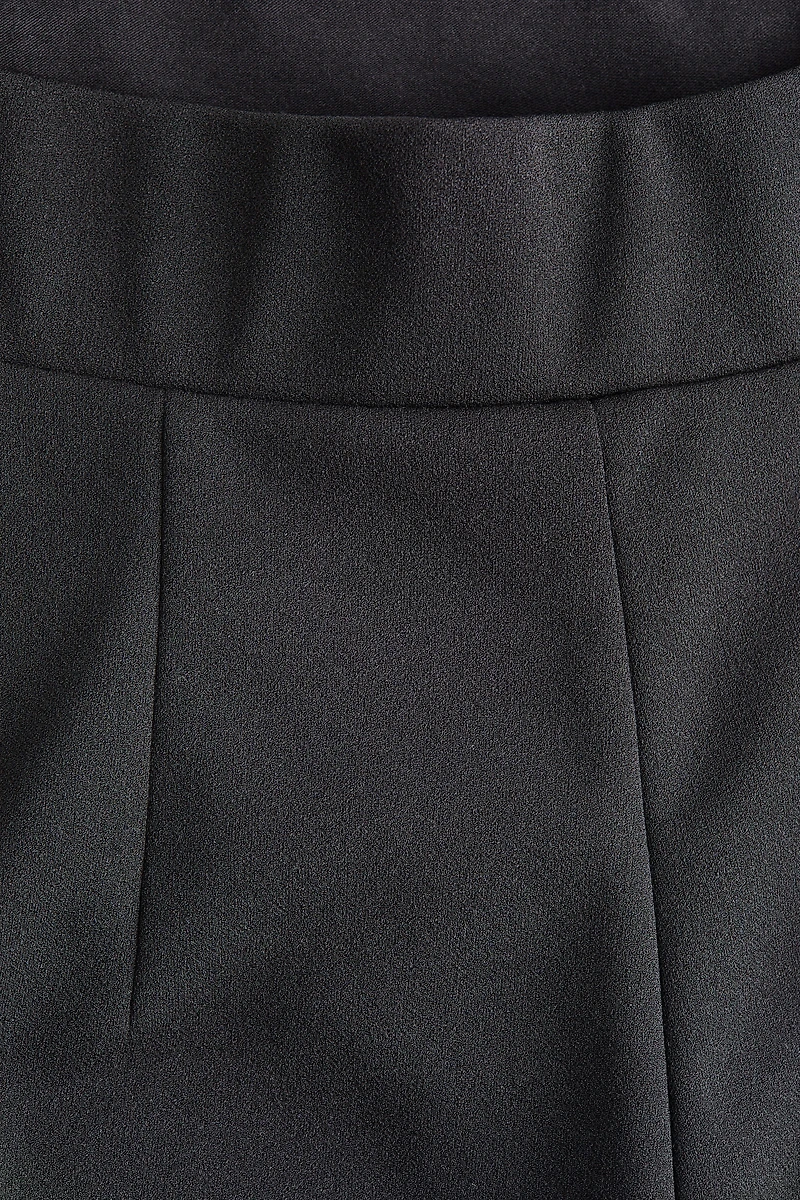 MAMA Ankle-Length Interlock Pants