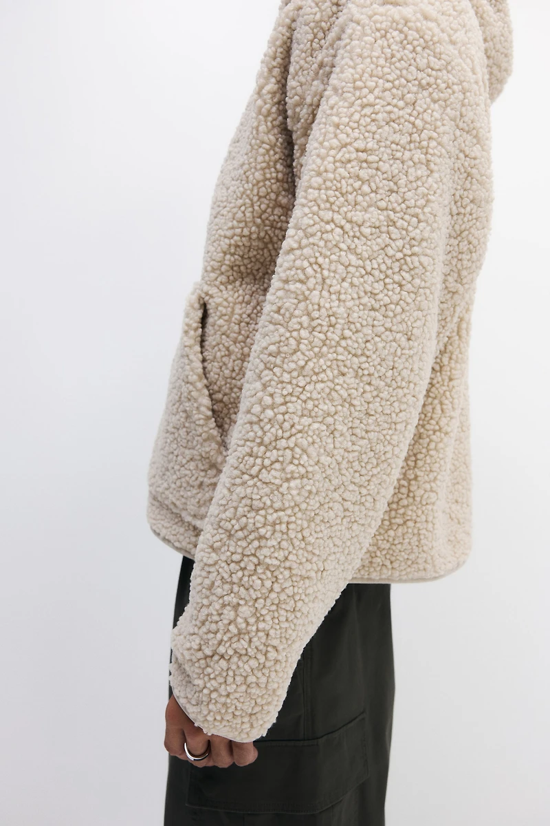 Veste à capuche ample en polar