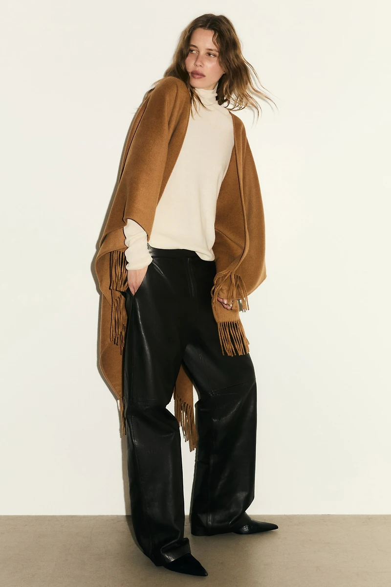 Cape en laine mélangée