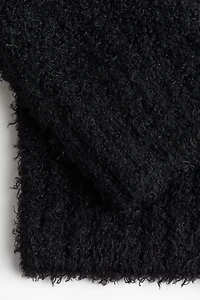 Chandail en tricot duveteux