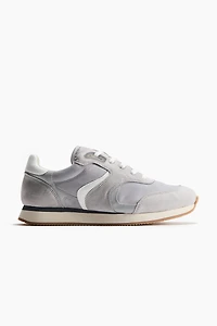 Retro Sneakers