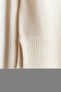 Chandail en tricot fin avec col cheminée