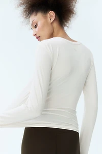 Long-Sleeved Sports Top with DryMove™