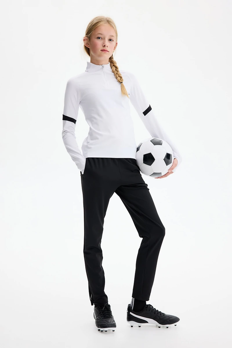 Soccer Pants with DryMove™