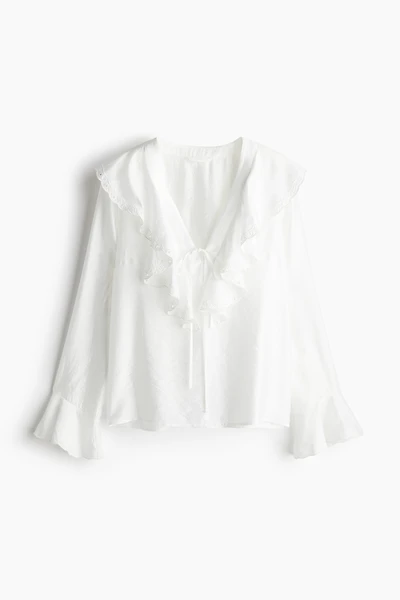 Blouse à volant