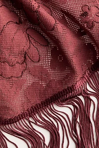 Haut de plage frangé en résille