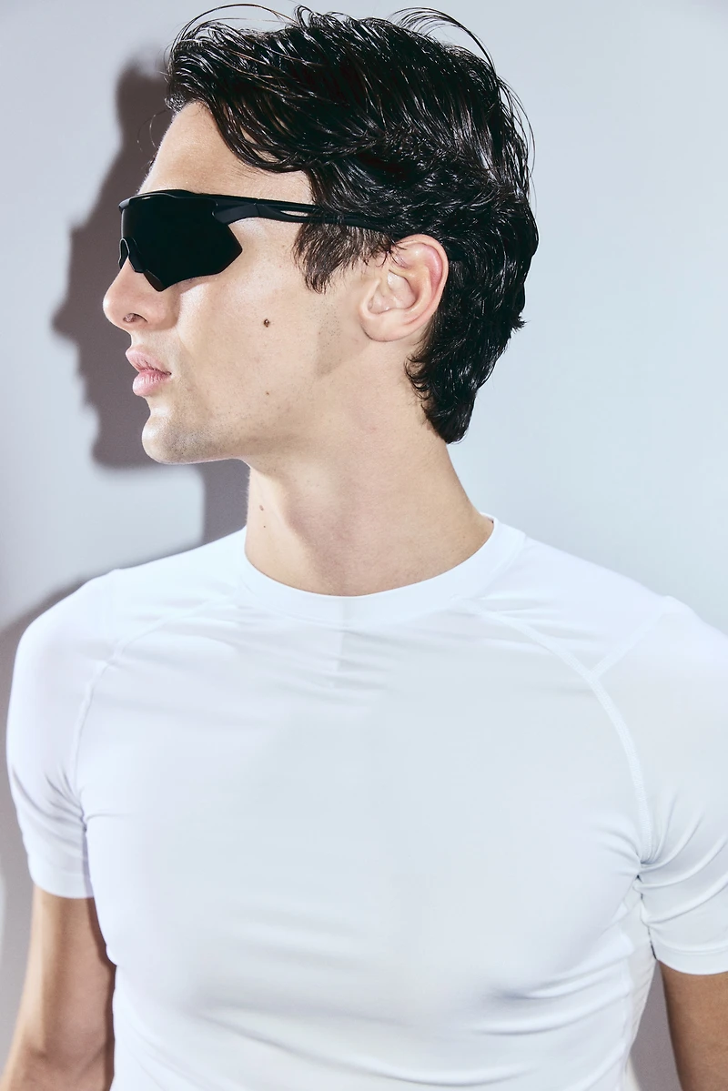 T-shirt de sport coupe compressive DryMove🅪