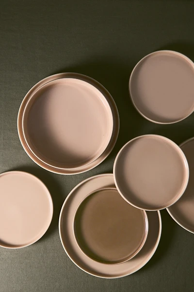 2-Pack Medium-Sized Stoneware Plates