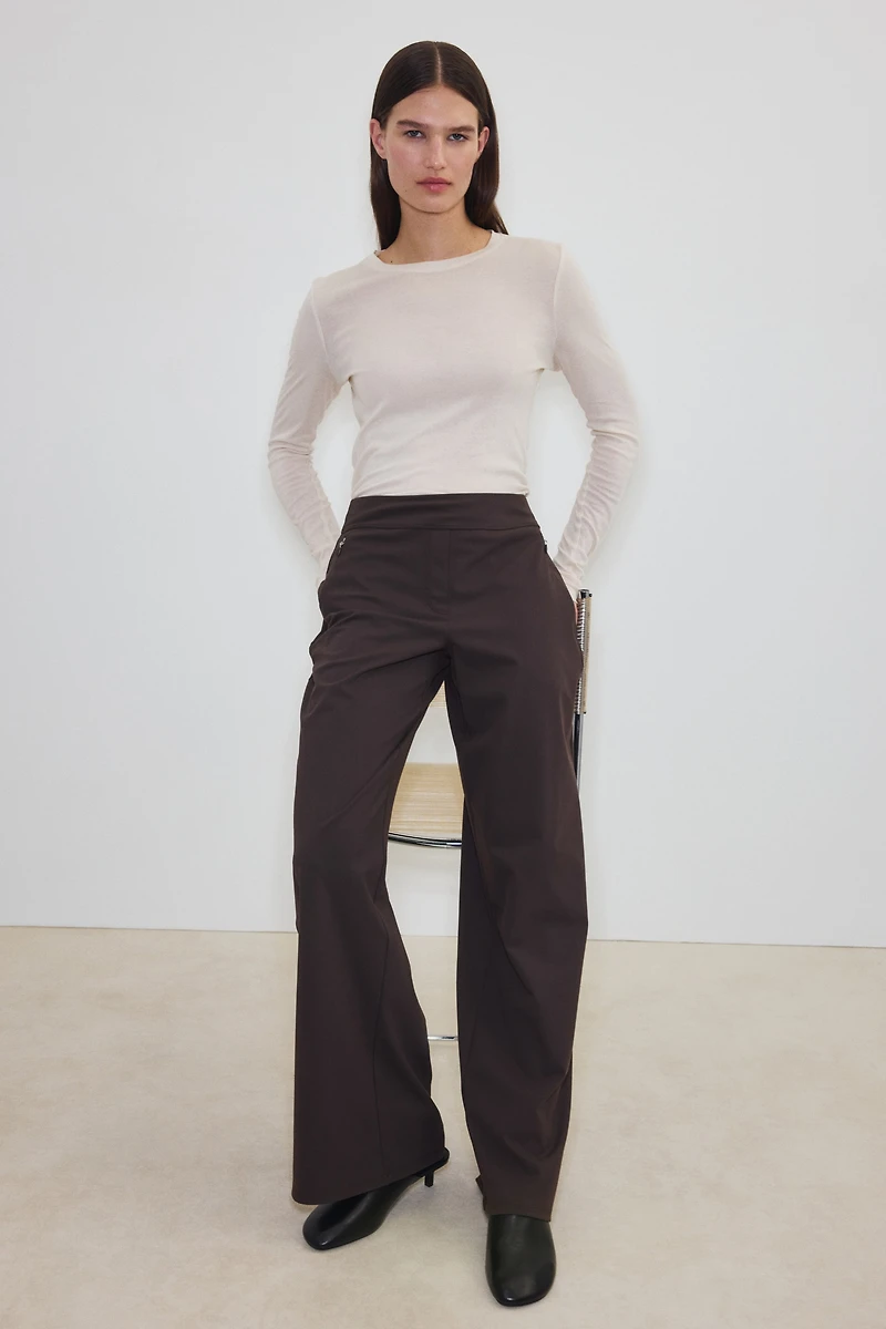 Four-Way Stretch Wide-Cut Pants