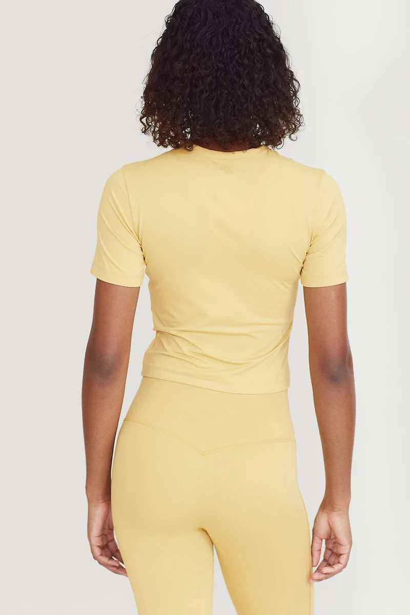 Sports Crop Top with DryMove™