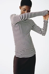 MAMA Ribbed Jersey Top
