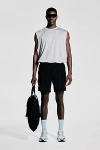 Mid-Length Cargo Sports Shorts with DryMove™