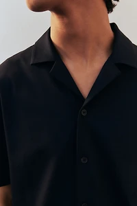 Regular-Fit Ribbed Resort Shirt