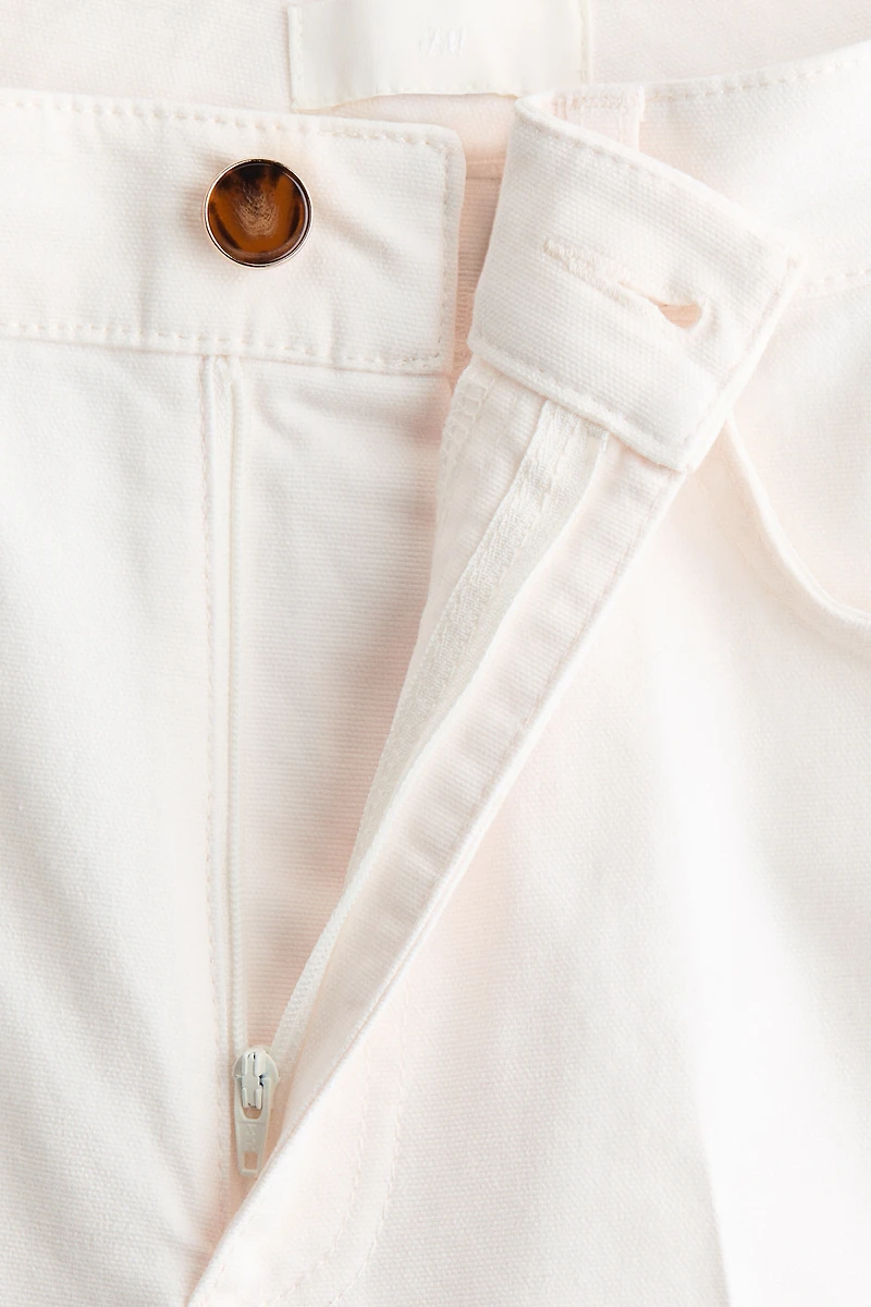 Pantalon coupe bottillon en toile de coton