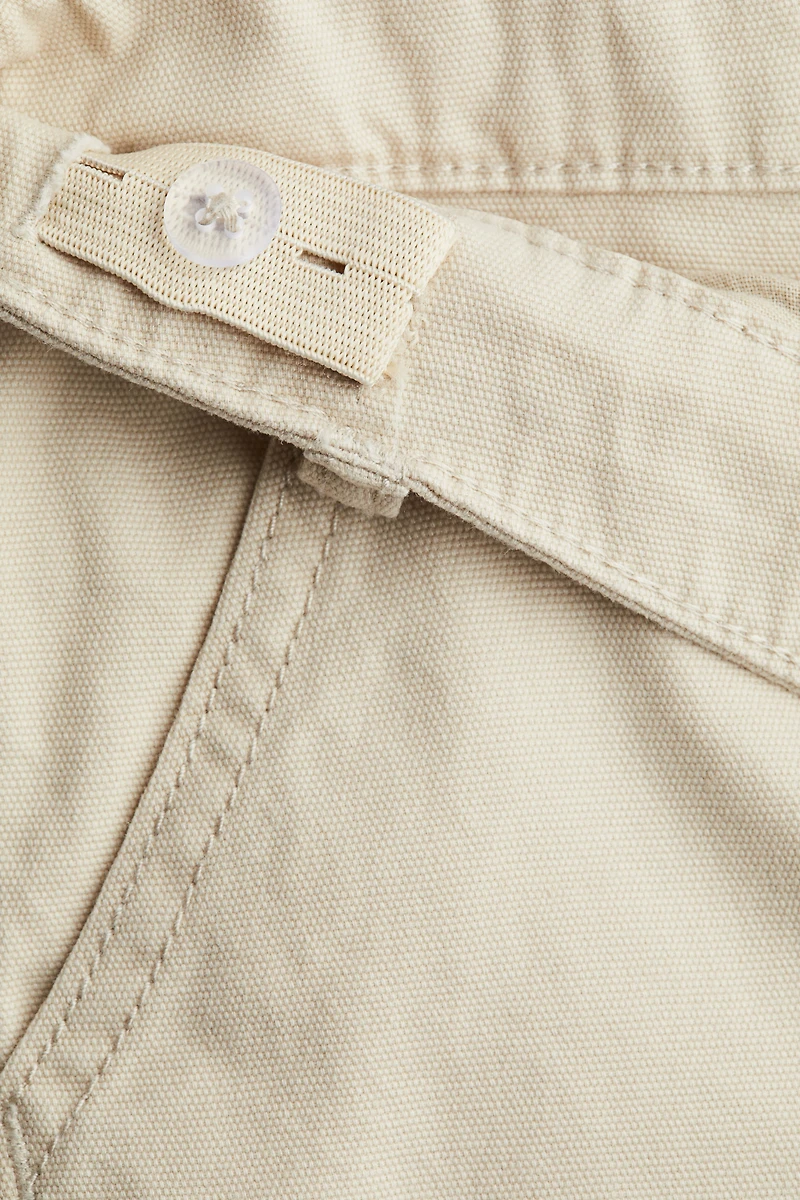 Short menuisier