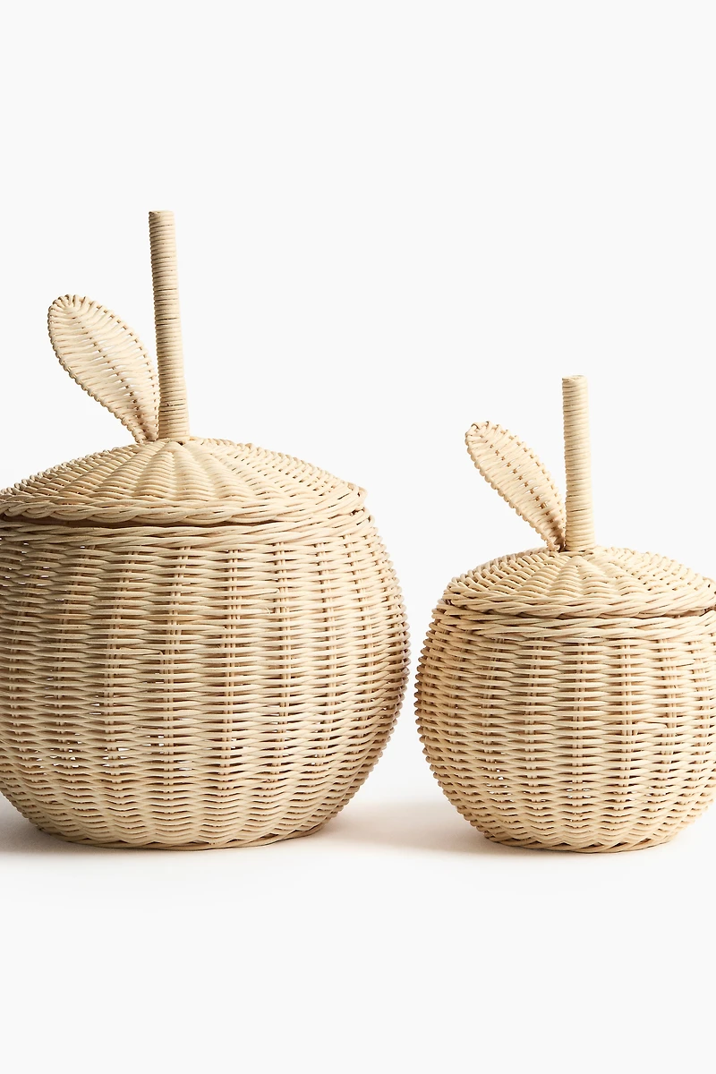 Small Berry-Shaped Rattan Storage Basket