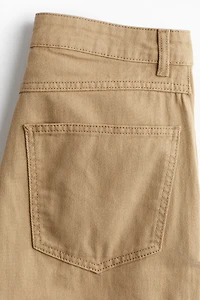 Pantalon en sergé à jambes tonneau