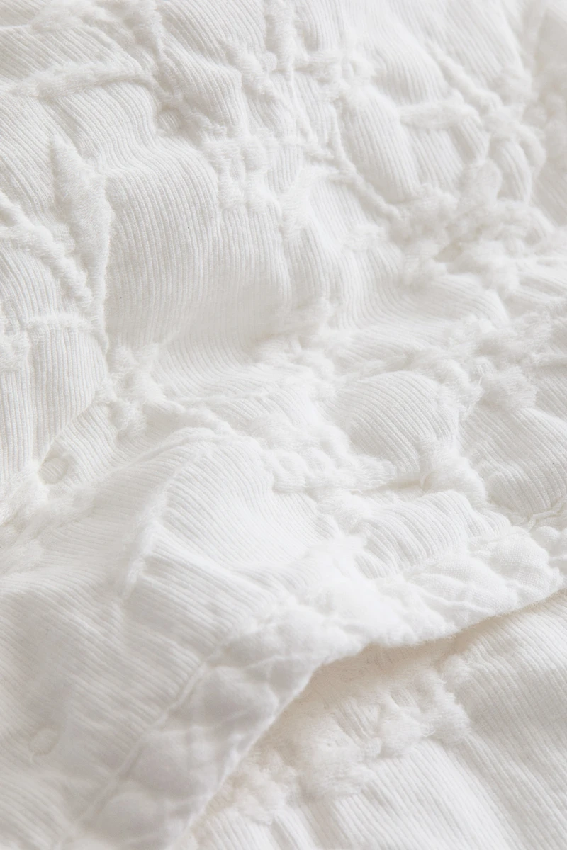 Jacquard-Weave Bedspread