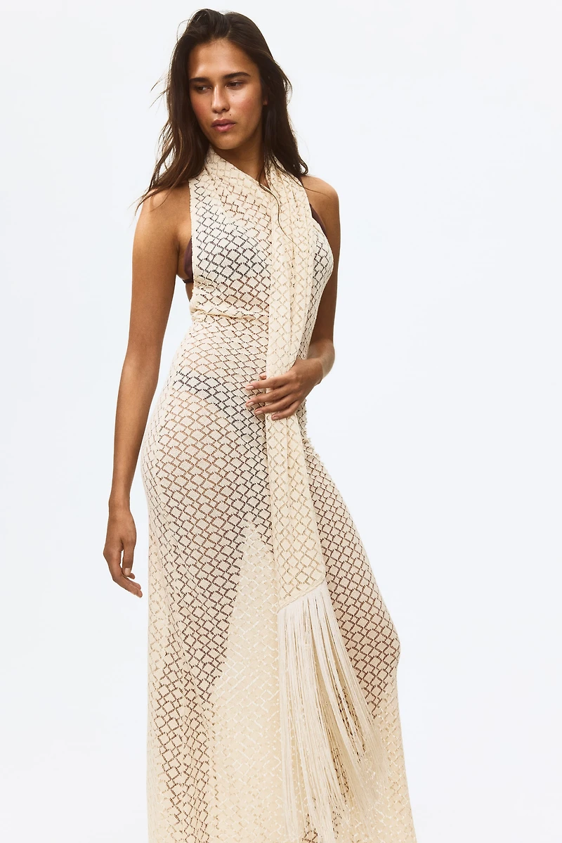 Robe d'aspect crocheté avec col écharpe