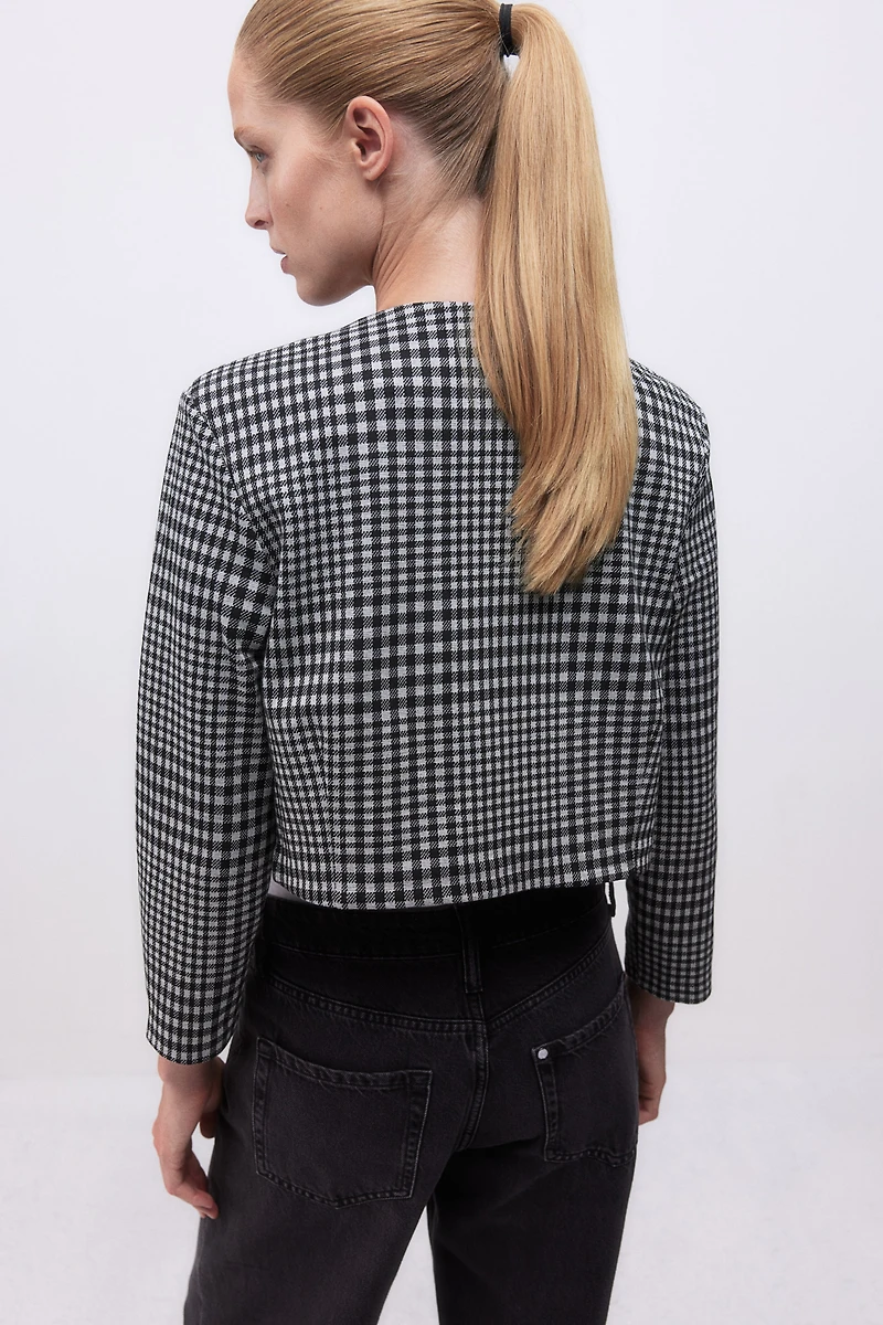 Short jacket