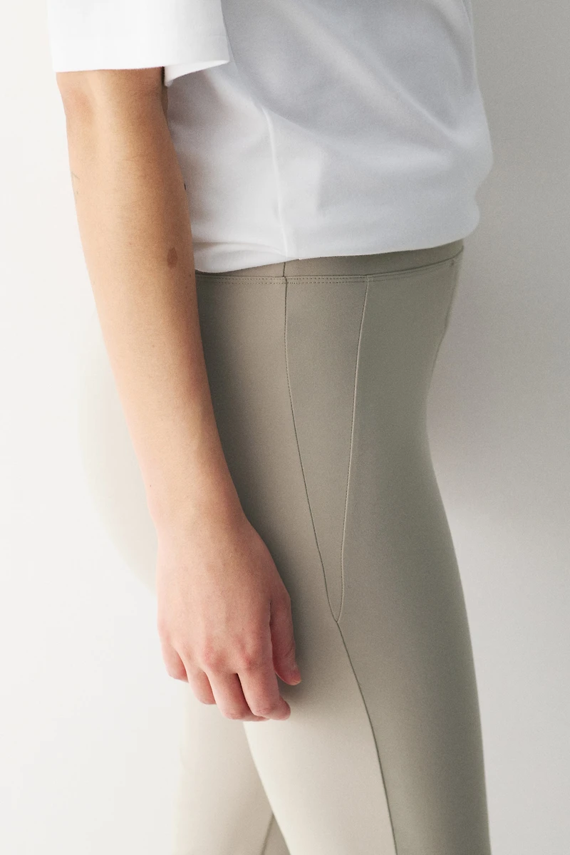 Four-Way Stretch Flared Pants