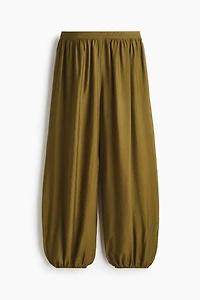 Balloon-Leg Pants
