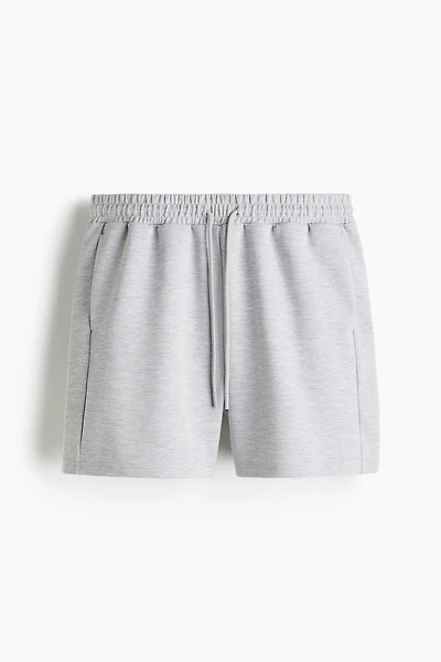 Mid-Length Sports Shorts with DryMove™